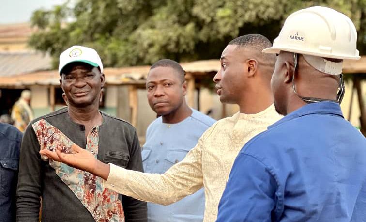 Projet d'extension électrique à Dikamé